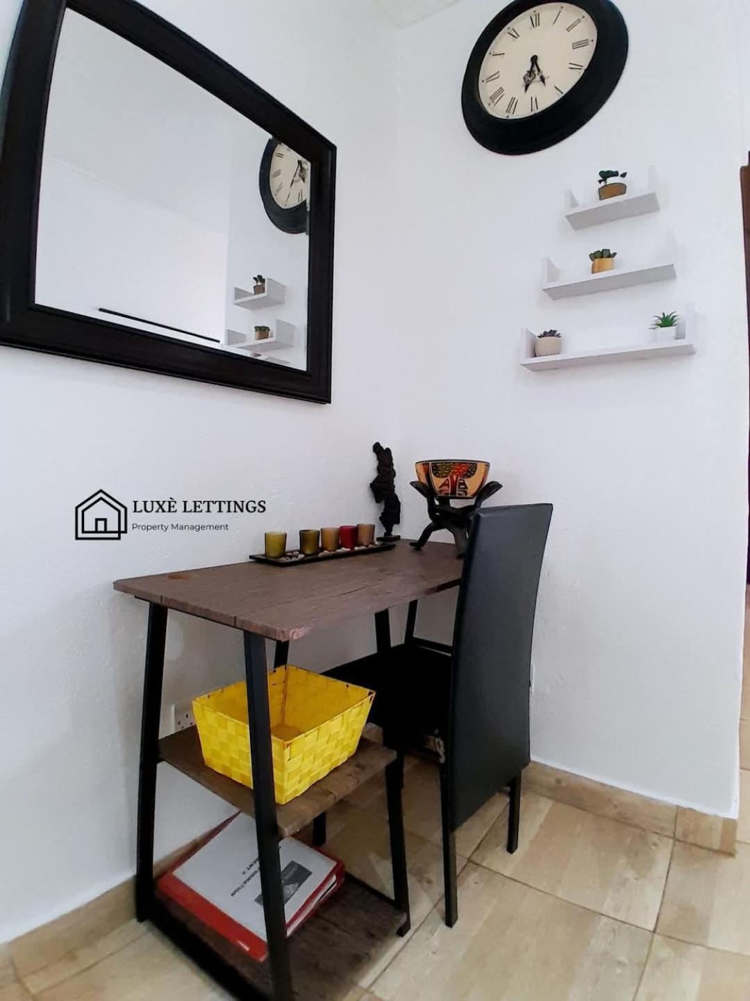 Crystal Apartments Лилонгве Экстерьер фото